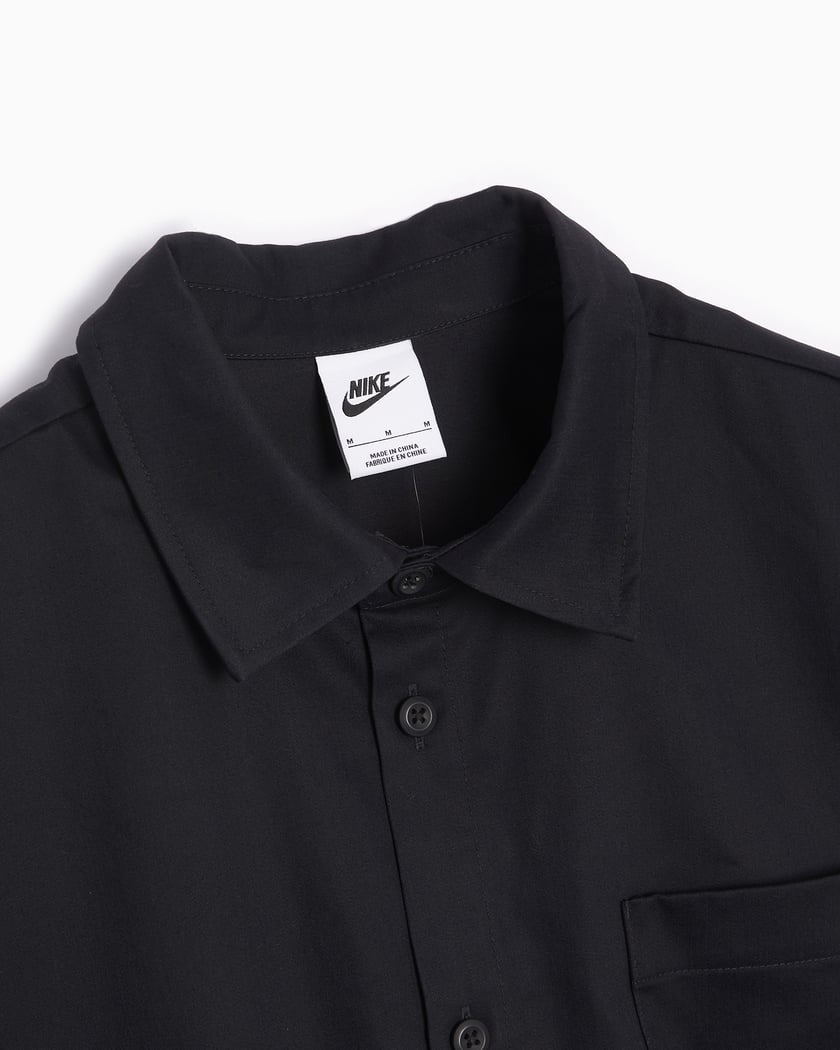 Nike Club Men's Button-down Short-sleeve Top. Nike NO