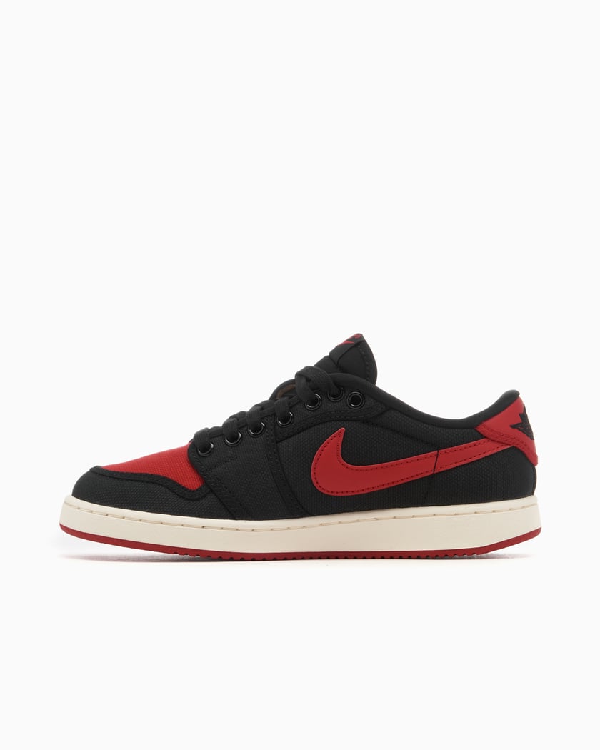 Jordan 1 KO Low Bred Black Red DX4981 006 FOOTDISTRICT