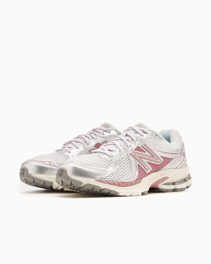 New Balance 860v2 CC2 