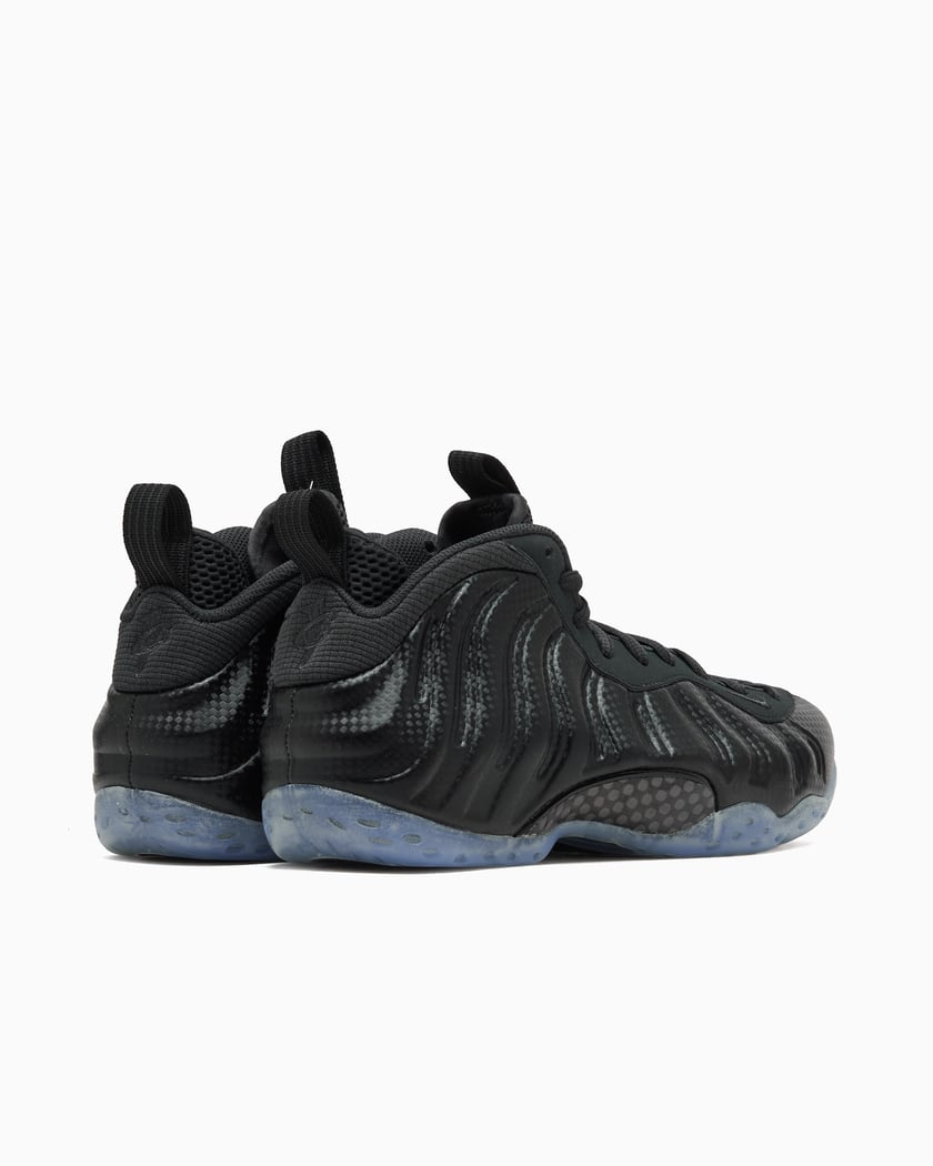 foamposite one qs