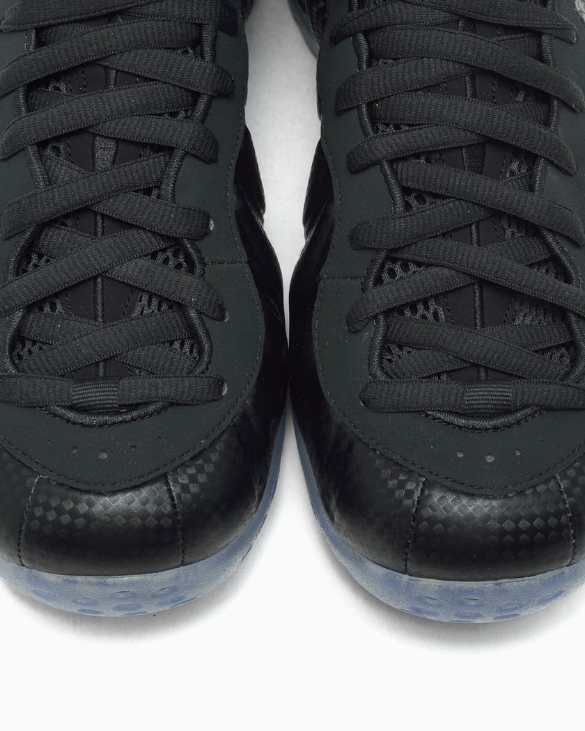 all black foamposite mens