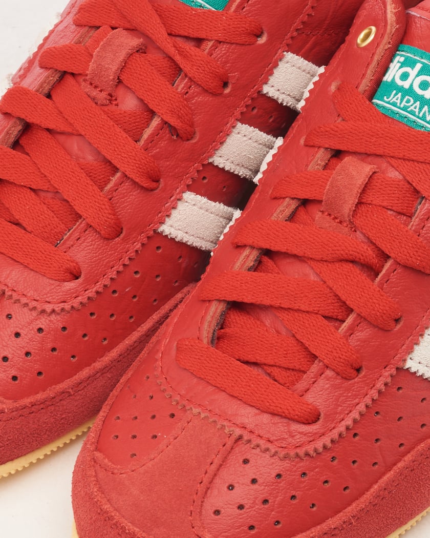 adidas Originals Women s Japan Rojo IG4507 FOOTDISTRICT