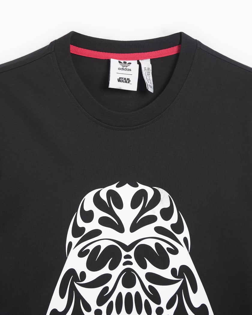 adidas Originals x Star Wars x Nanzuka Darth Vader Men s Long Sleeve T Shirt