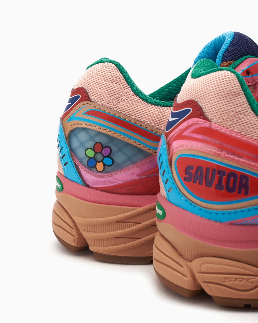 Saucony barcelona top