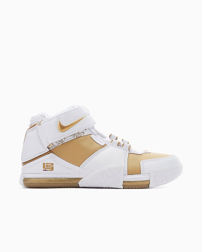Nike lebron top 11 Geel