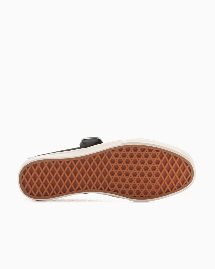 Vans Mary Jane Lo LX Pro Satin Jet Set Schwarz VN000D34D6P FOOTDISTRICT