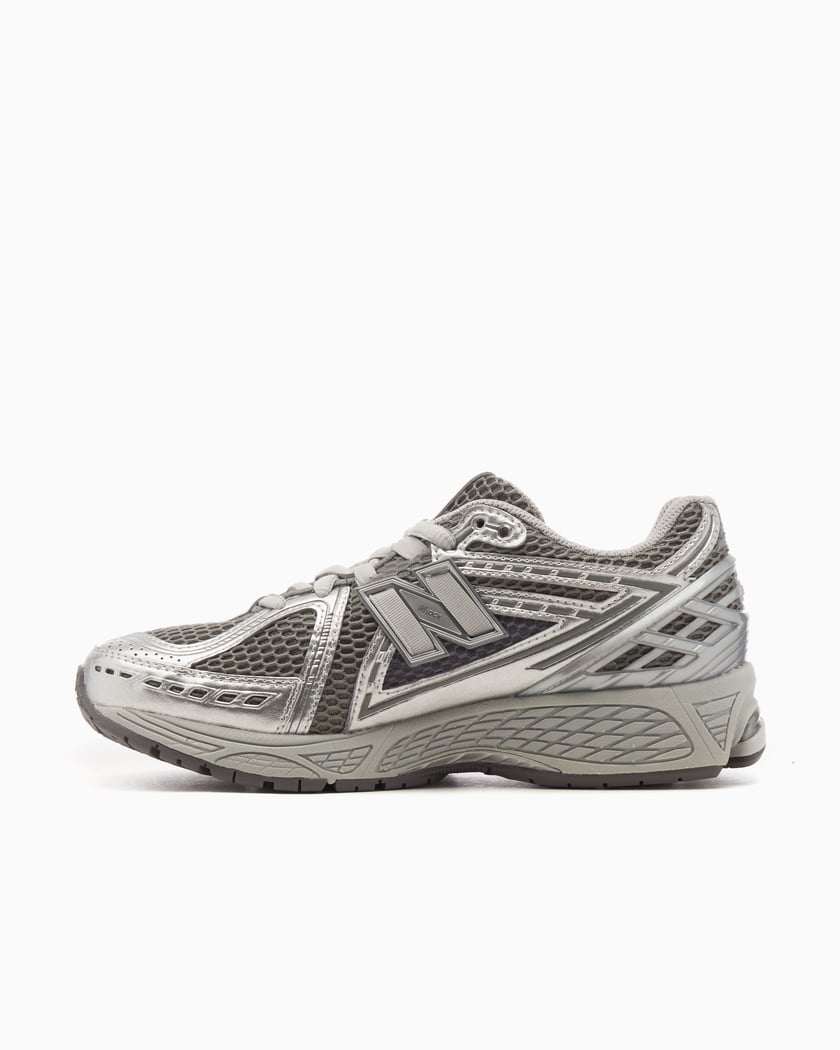 New Balance M1906 REH Silver colored M1906REH | FOOTDISTRICT