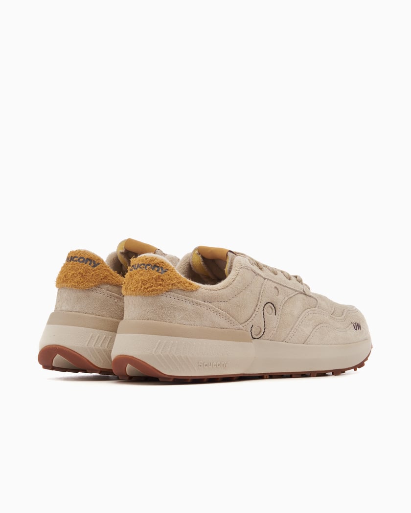 Saucony x Universal Works Jazz NXT Beige S70824-2| Buy Online at