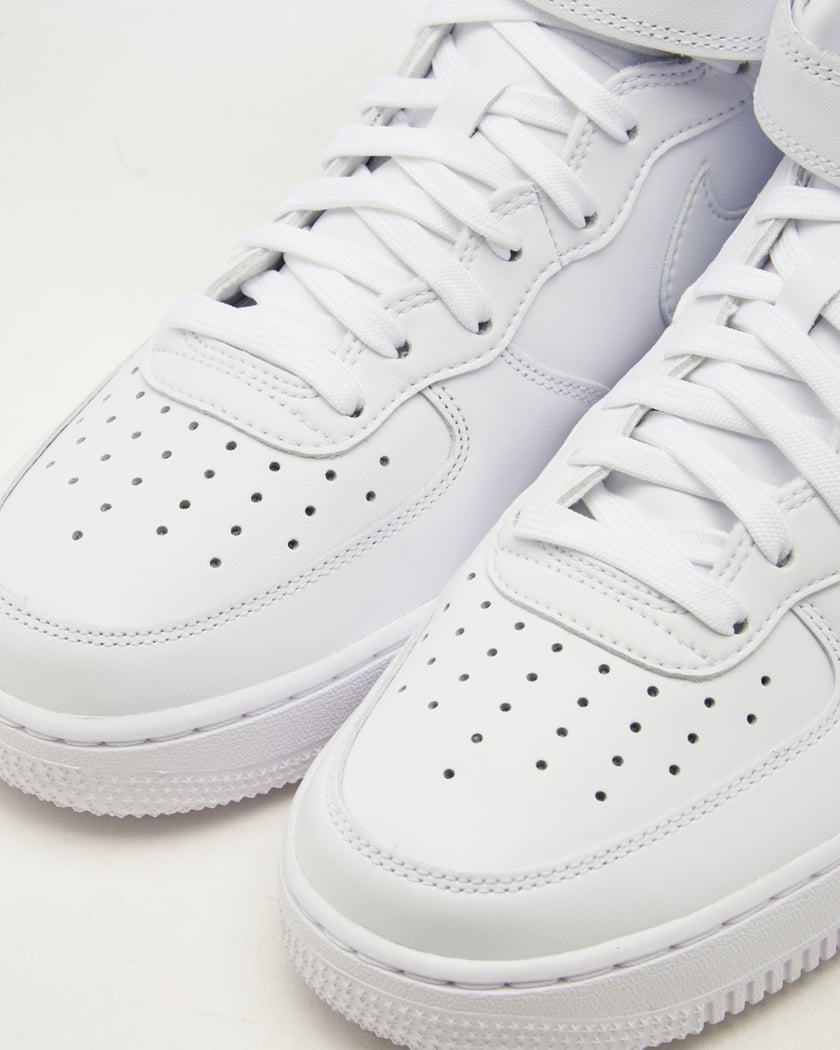 Air force 1 mid branco 2025