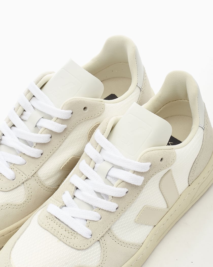 Veja Women s V 10 B Mesh Beige VX012499A FOOTDISTRICT