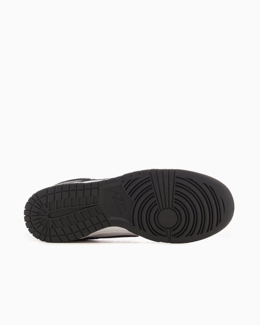 Black and white nike retro cheap