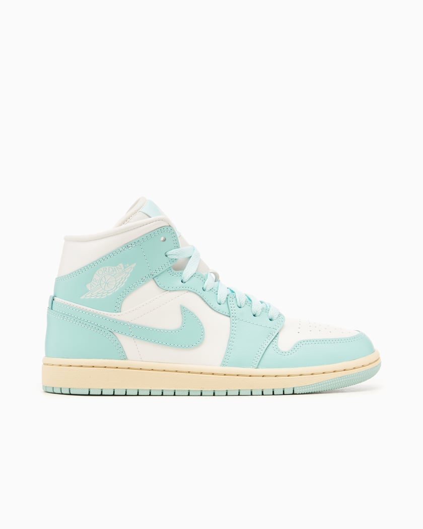 Air Jordan Women s 1 Mid Blue BQ6472 132 FOOTDISTRICT