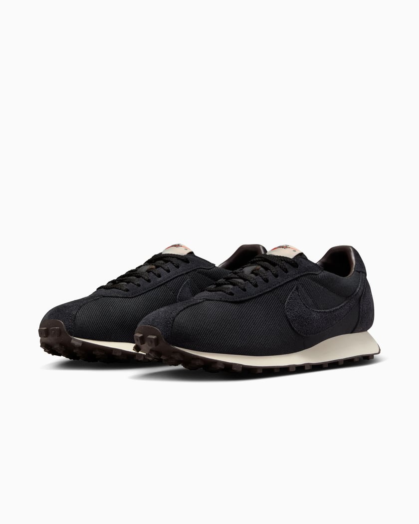 Nike cortez all black shop
