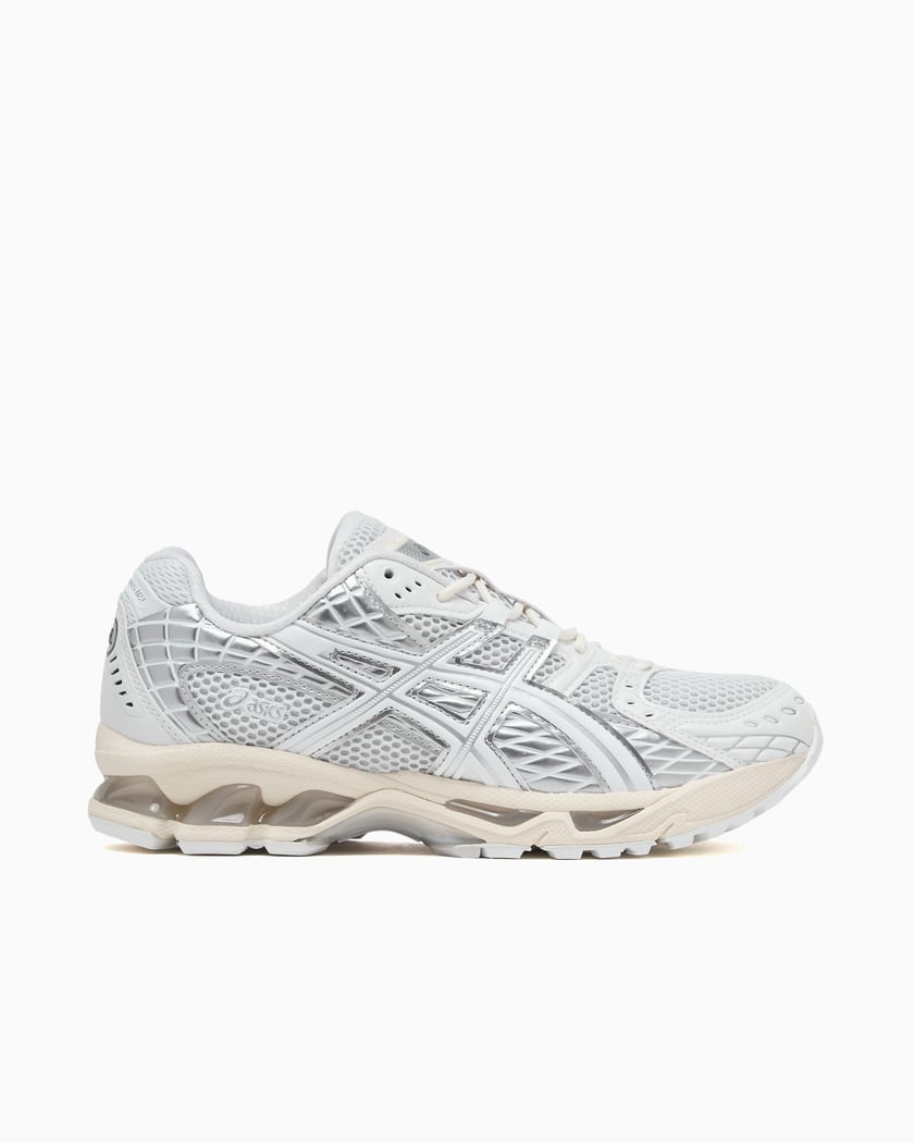 ASICS Gel-Nimbus Blanco 1203A761-100 FOOTDISTRICT