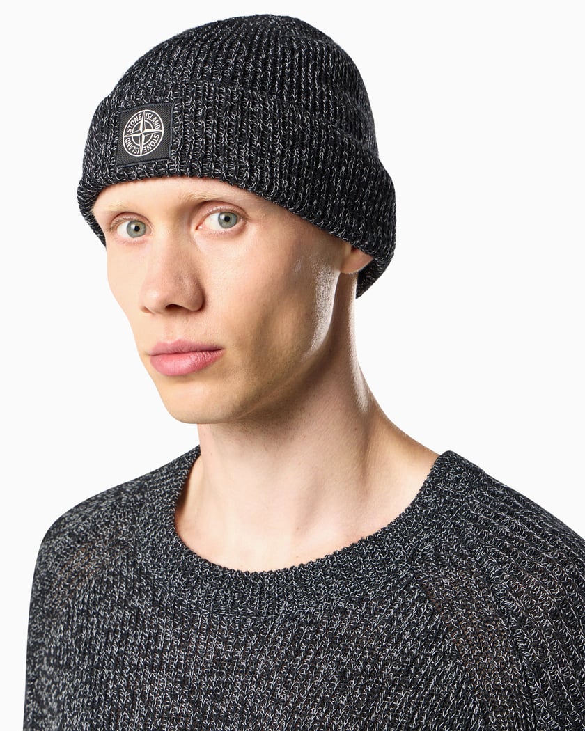 Stone Island Reflective Unisex Beanie Black K2S15N100001S00L3