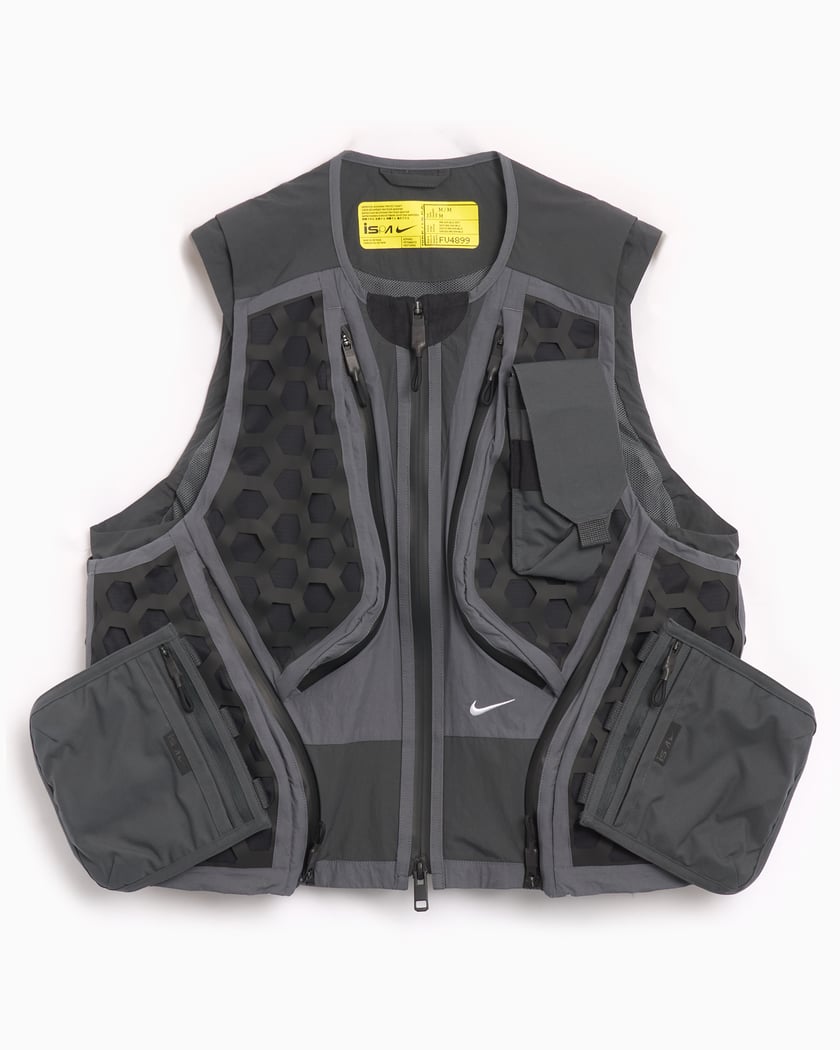 Nike ISPA NRG Unisex Vest Gray FV4899 060 FOOTDISTRICT