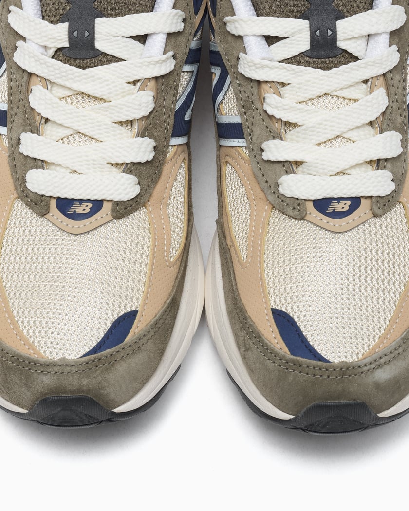 New Balance U990v6 WO6 