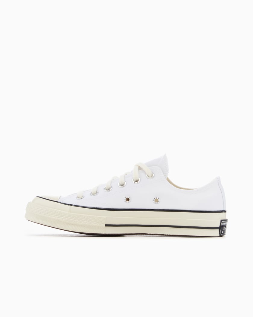 Converse Chuck Taylors - Album on Imgur | White converse outfits, White  converse style, High top converse outfits