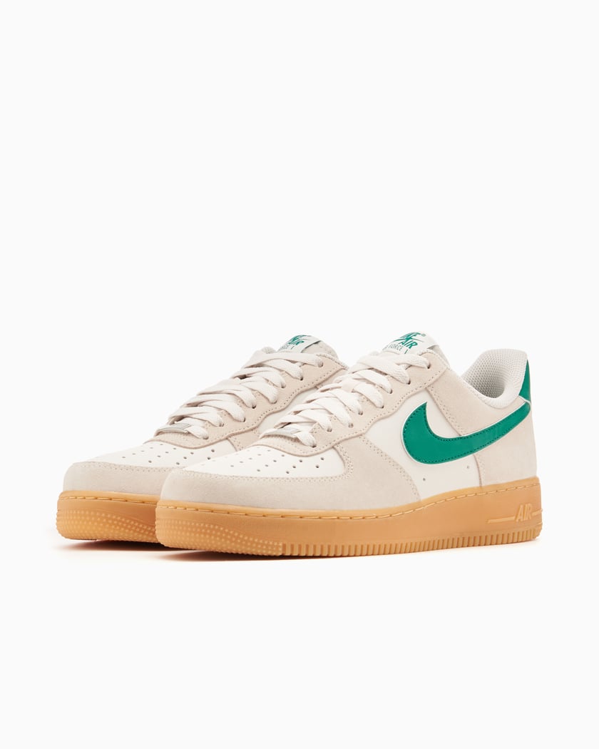 Air max force 1 07 lv8 on sale