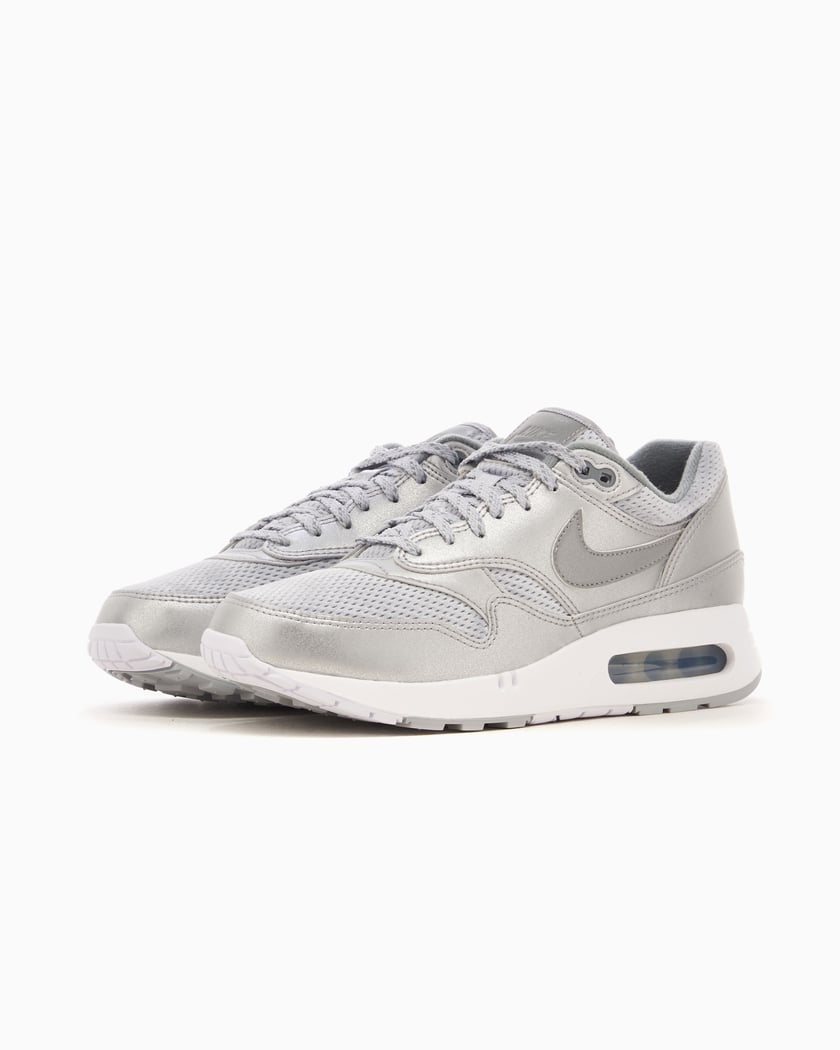 Nike Air Max 1 86 OG Metallic Silver Silver colored FV7477 002 FOOTDISTRICT