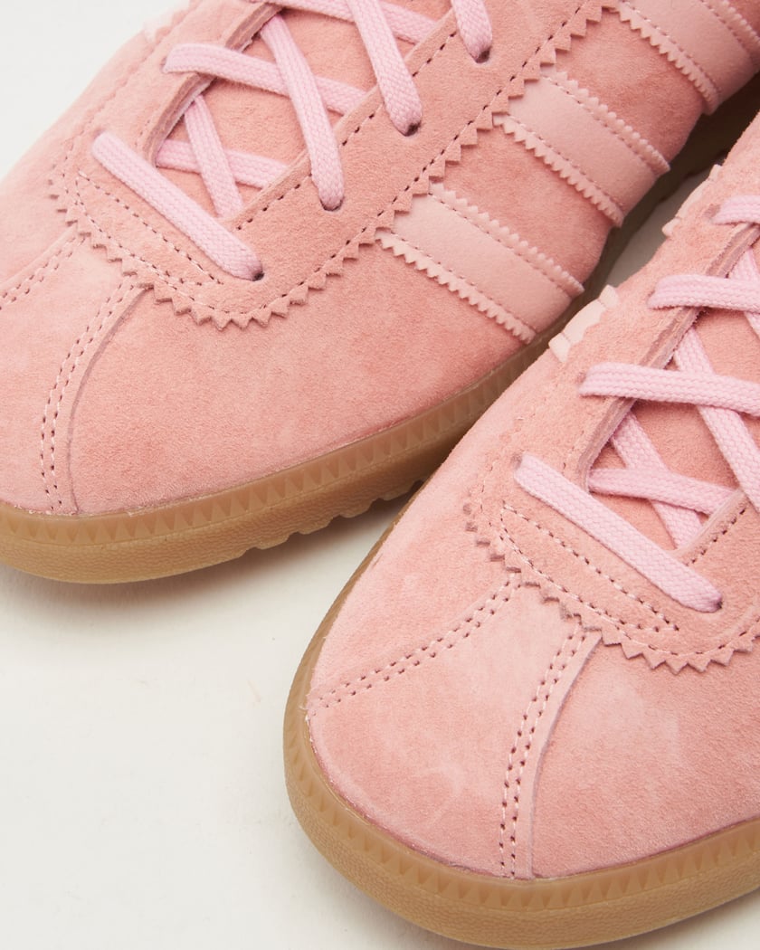 Bermuda adidas Footwear Sneakers Pink