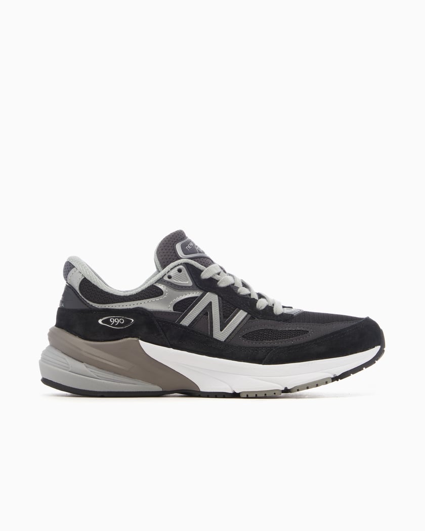 New Balance 990 FOOTDISTRICT