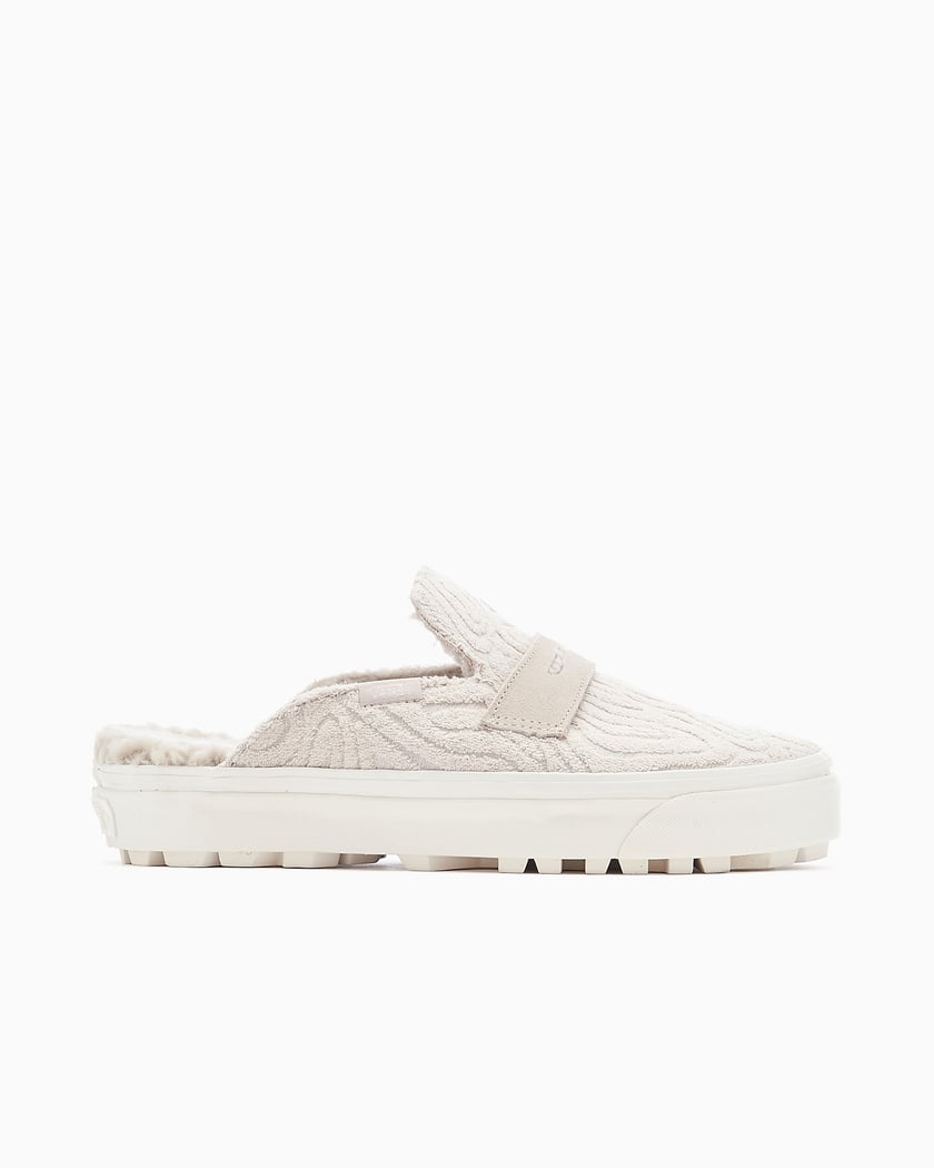 Vans Women s UA Style 53 Mule DX Beige VN0A4BVXTAN1 FOOTDISTRICT