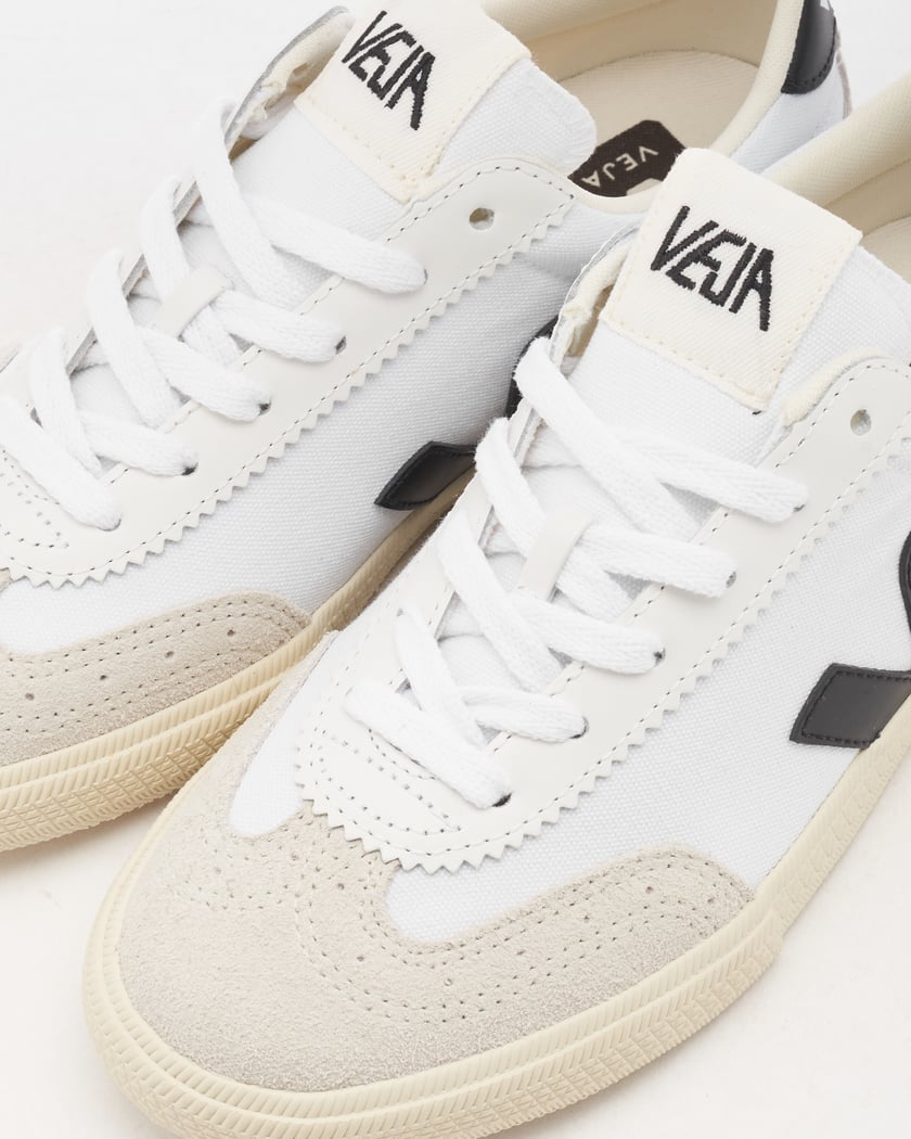 Veja volley white white sale