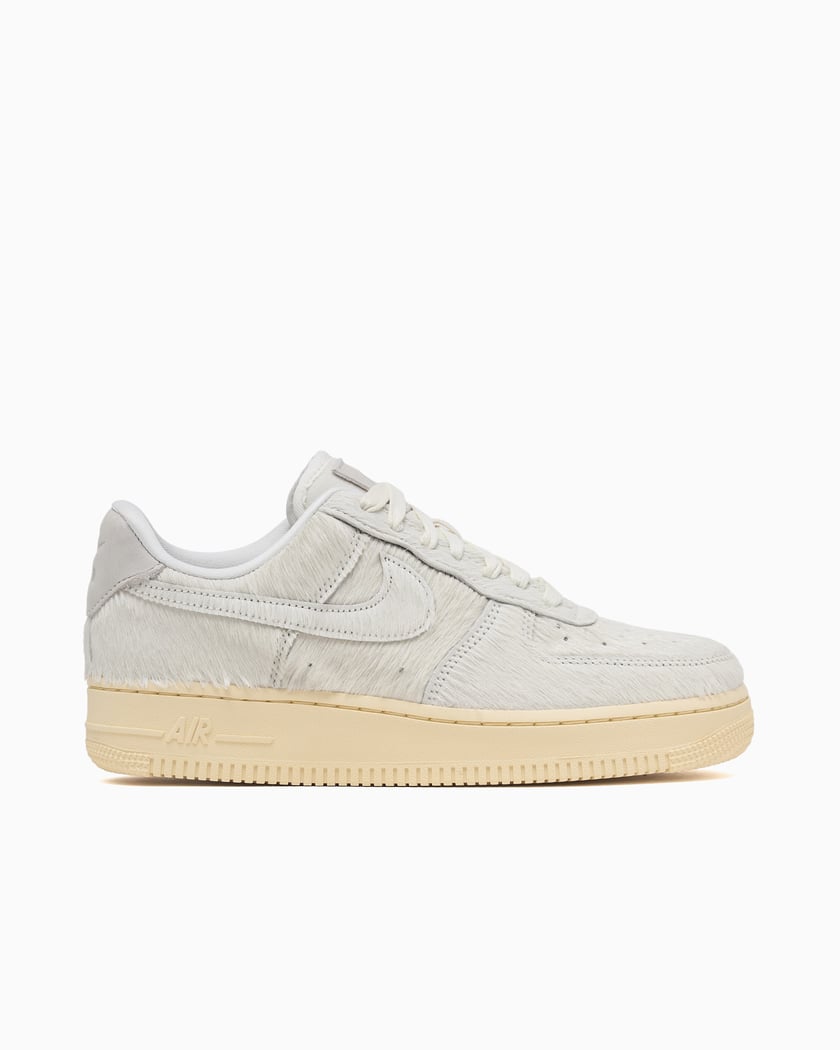 Nike Women's Air Force 1 '07 
