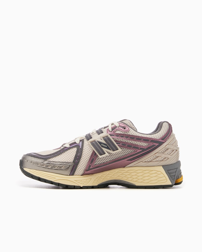 New Balance M1906 RRA Purple M1906RRA | FOOTDISTRICT