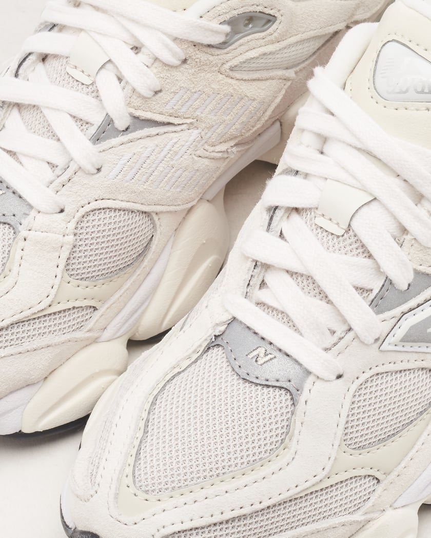 New Balance U9060 WHT White U9060WHT | FOOTDISTRICT