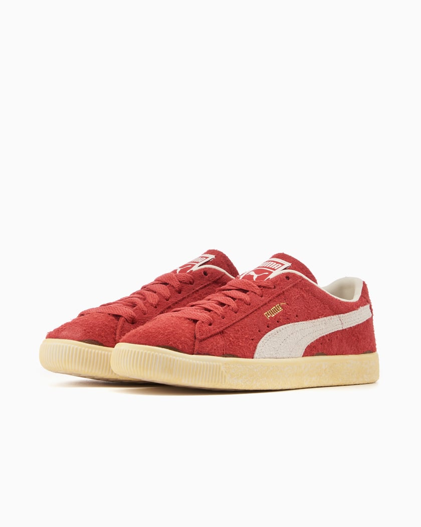 Puma Suede VTG Neverworn Red 396493 01 FOOTDISTRICT