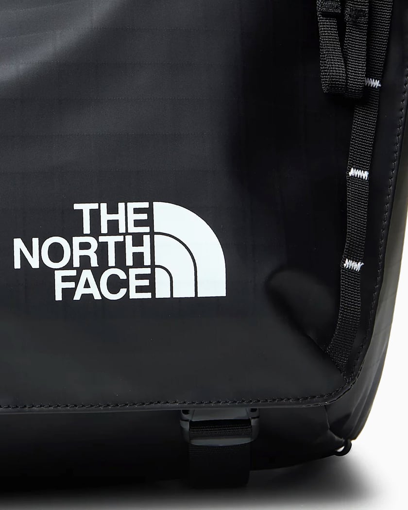 The North Face Base Camp Unisex Voyager Messenger Bag Black NF0A81DPKY41 FOOTDISTRICT