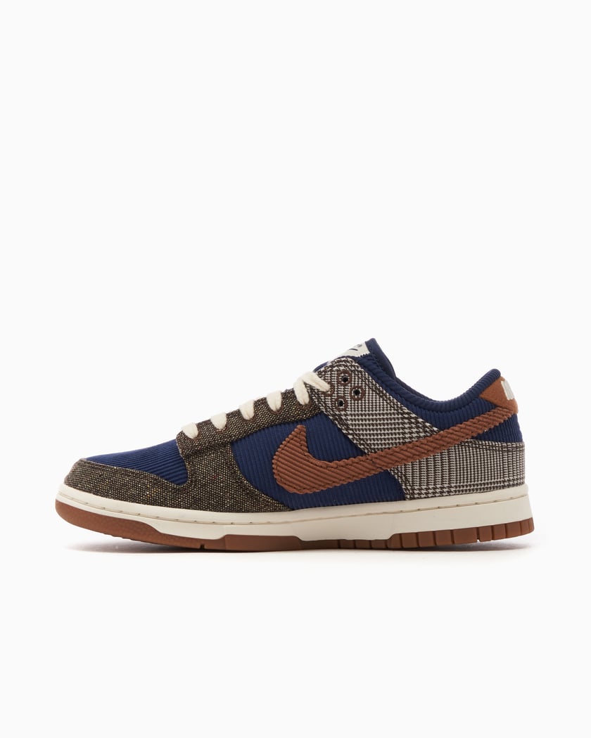 ファッションの Nike  PRM Low Dunk 靴