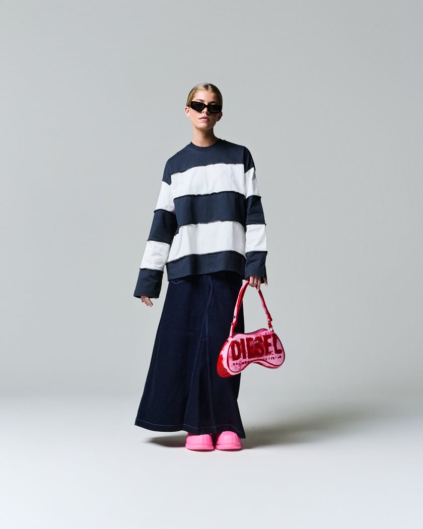 Tシャツ・カットソー SUNNEI T-SHIRT WITH CONTRASTING PROFILES Sunnei T-shirt With Contrasting Profiles In Multicolour
