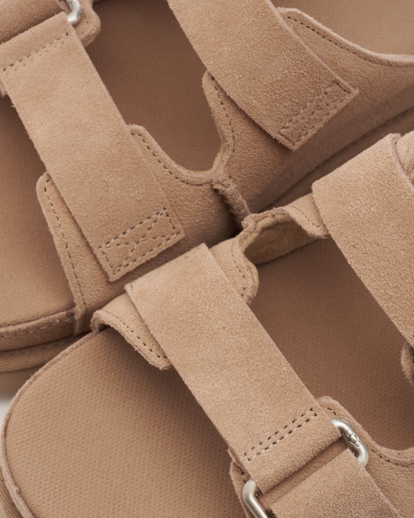 UGG® Women's Goldenstar Hi Slide Beige 1155458-SAN
