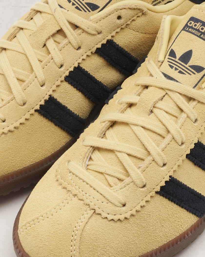 Adidas originals bermuda trainers shop