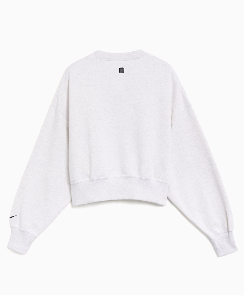 white nike oversized sweatshirt
