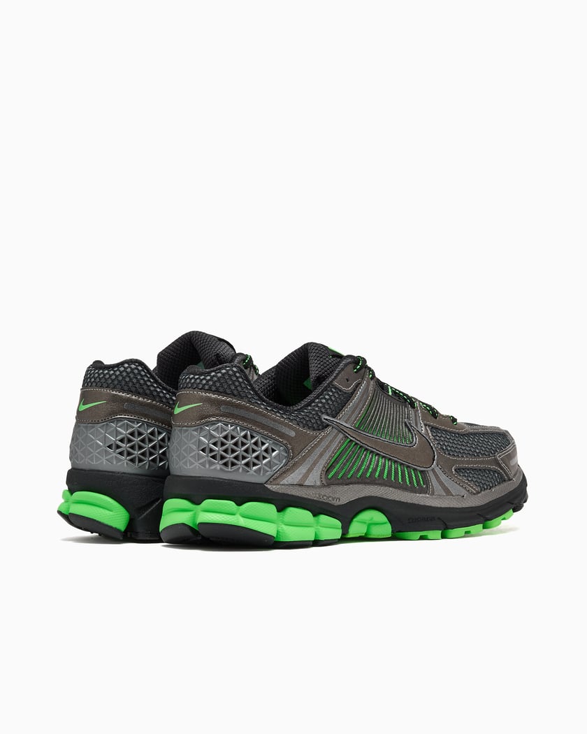 NIKE zoom vomero 5 se 完売モデル26.5cm NIKE zoom vomero 5 se 完売モデル26.5cm Nike Zoom Vomero 5 SE