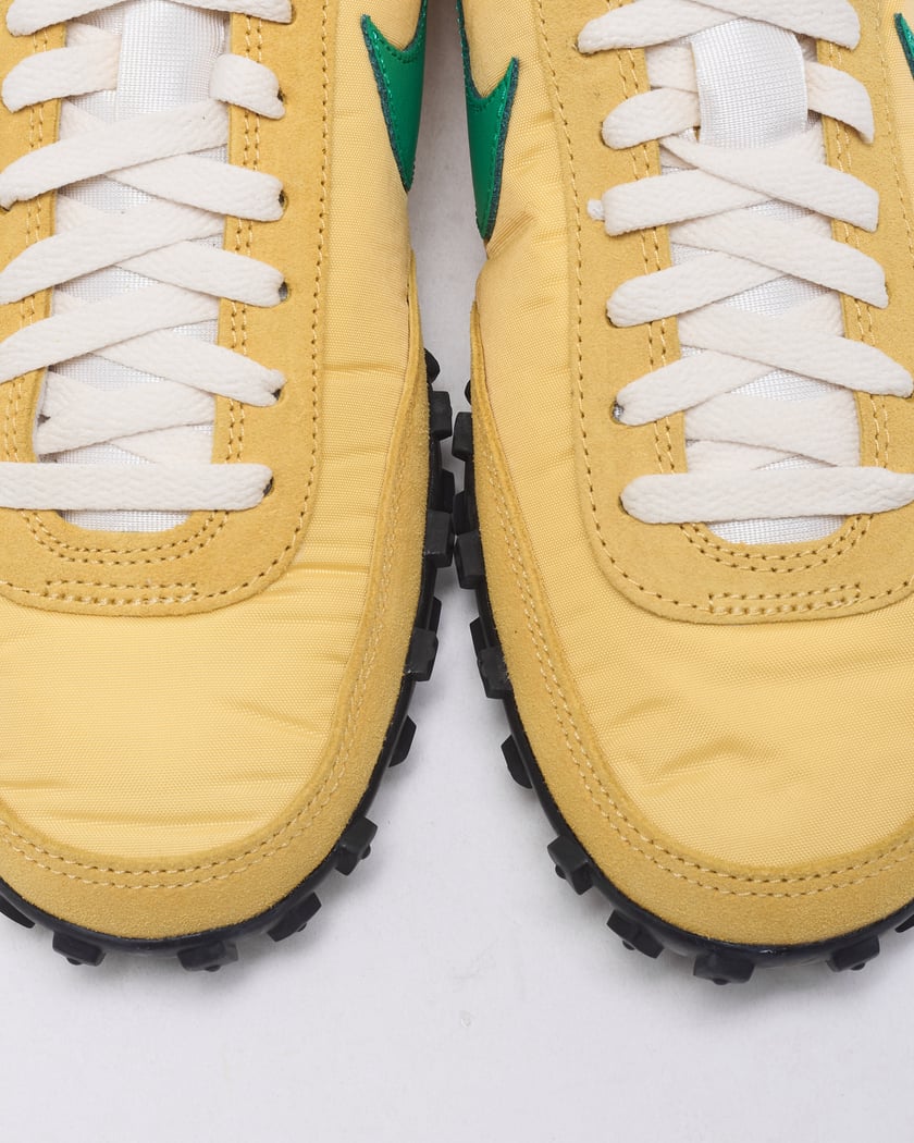 nike waffle racer yellow