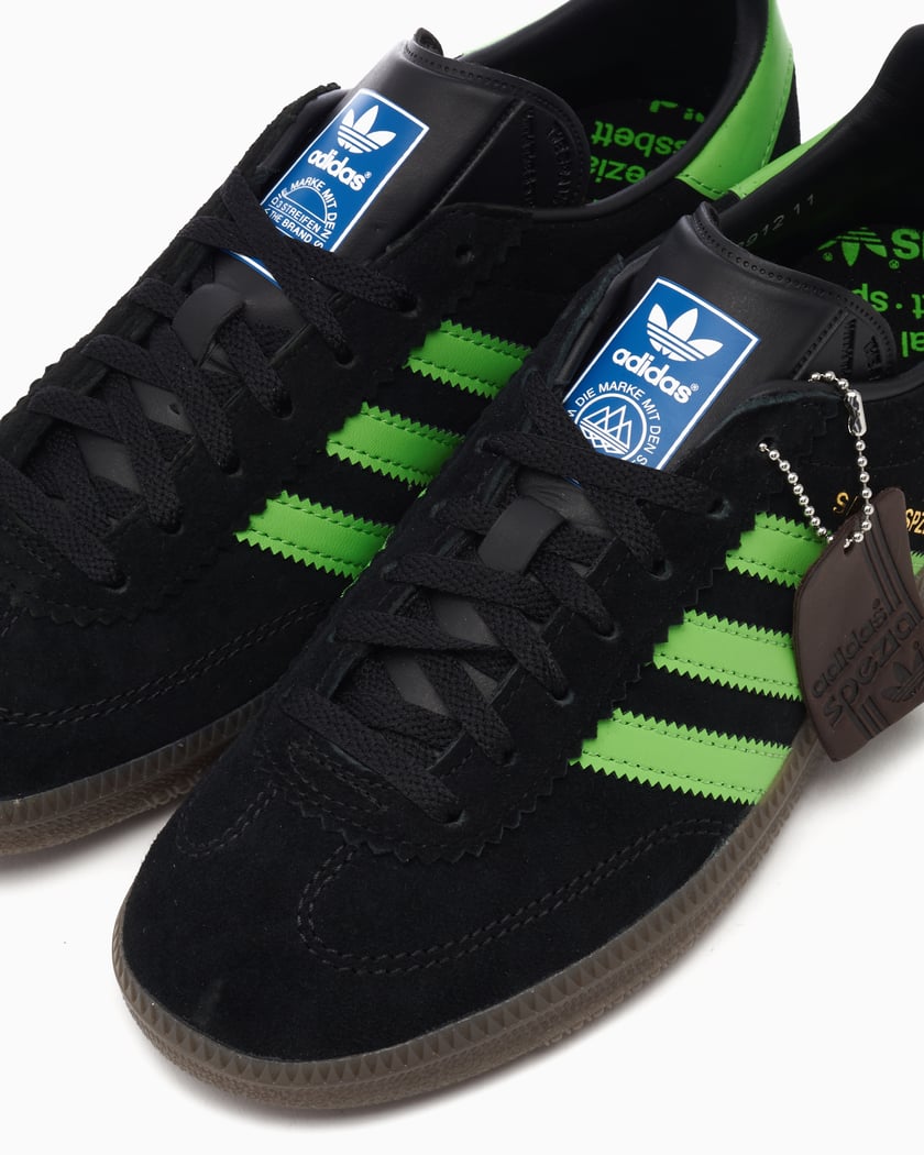 Samba spezial deals black white originals