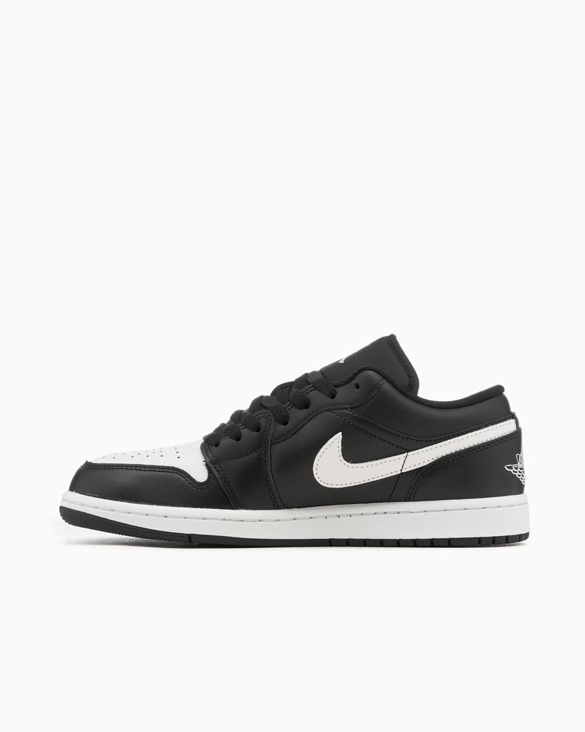 Air Jordan 1 Low Black 553558-043 | FOOTDISTRICT