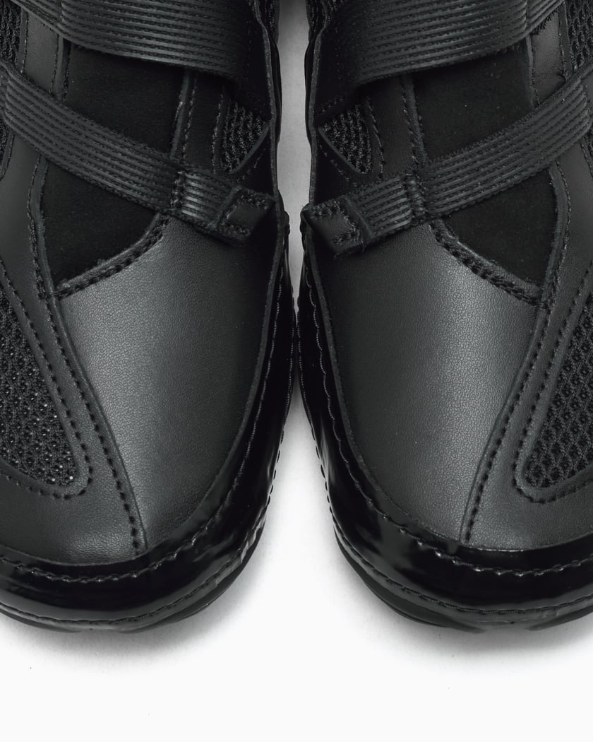 ASICS x Issey Miyake Hyper Taping Black 1203A819-001 | FOOTDISTRICT