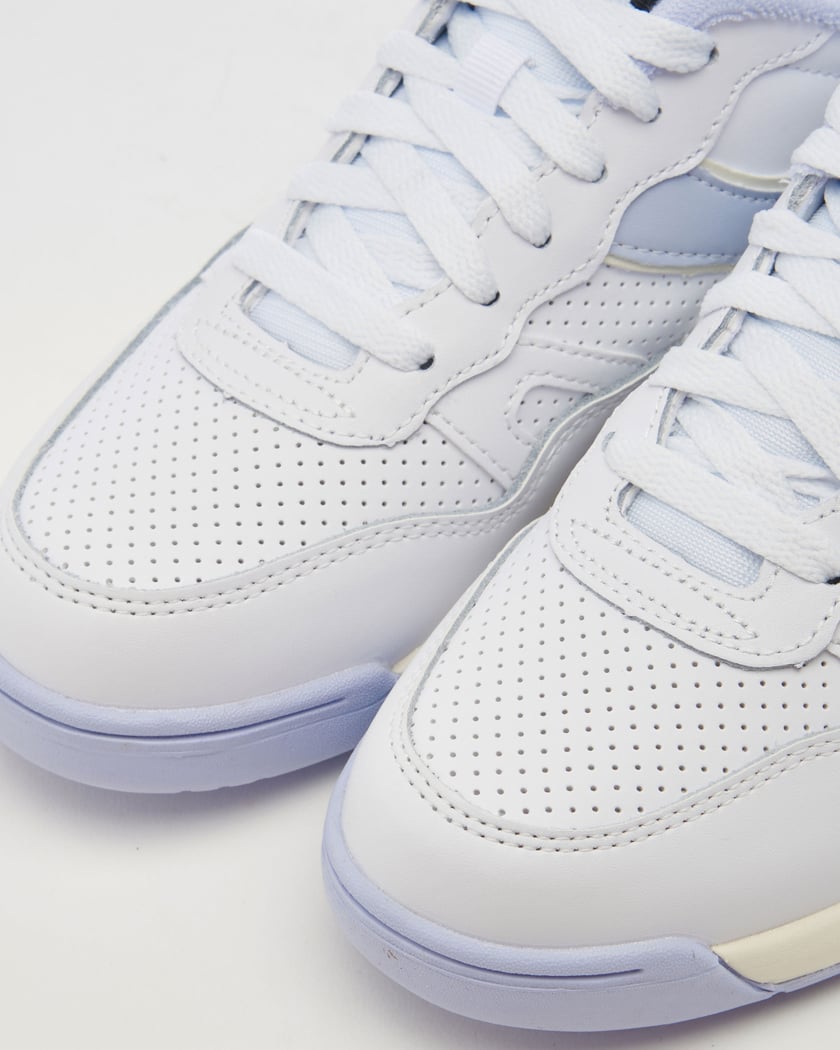 Diadora Women s Winner Blanco 501.179584 341 FOOTDISTRICT