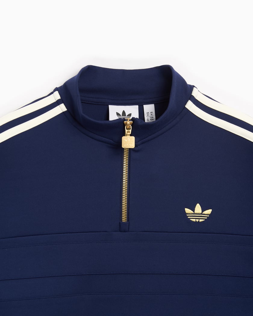adidas Originals Men s Half Zip Sweatshirt Blu IY7837 FOOTDISTRICT