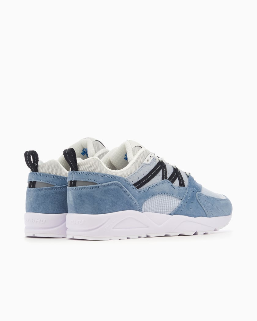 Karhu best sale maat 39