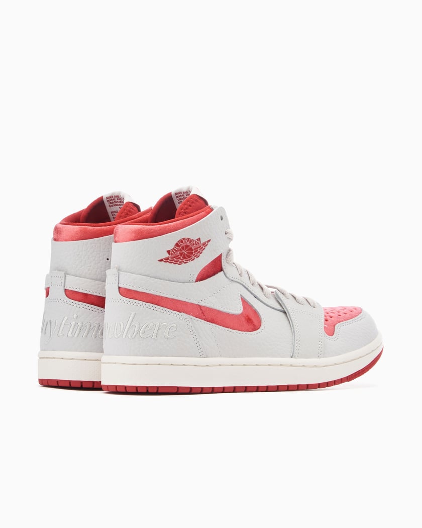 Jordan retro 5 valentine's day store