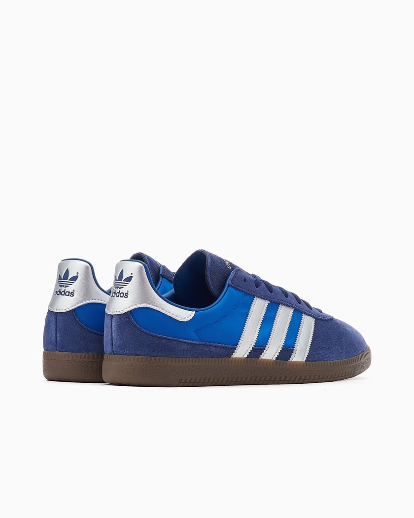 Adidas universal blanco store