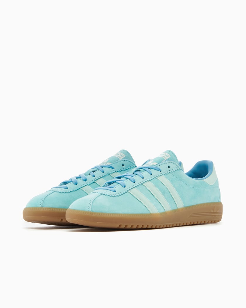 Adidas originals bermuda trainers hot sale