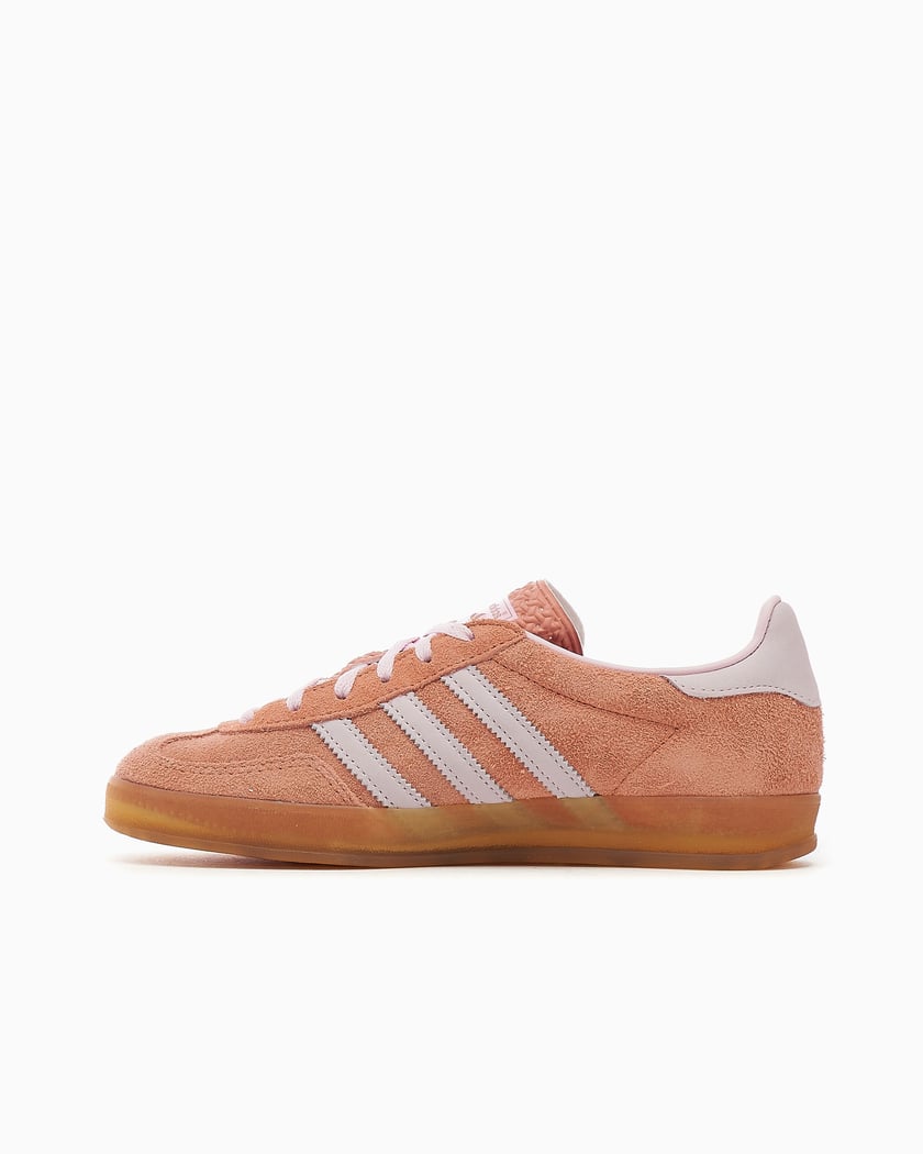 Zapatillas adidas de mujer color rosa 2025